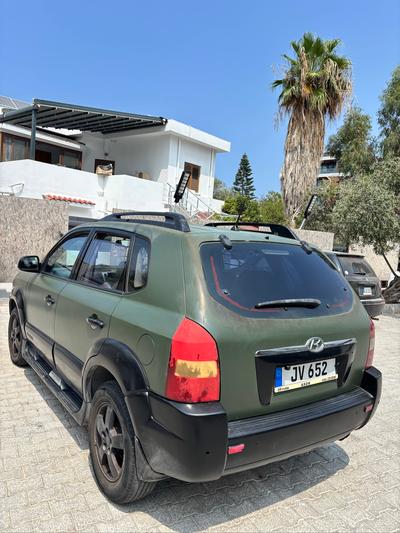 Hyundai Tucson — 4