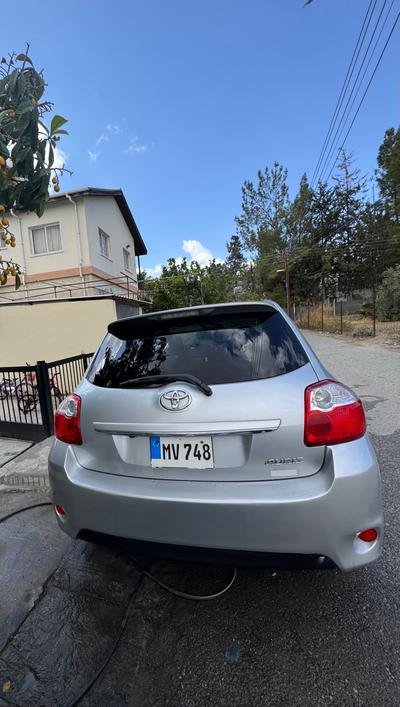 Toyota Auris — 2