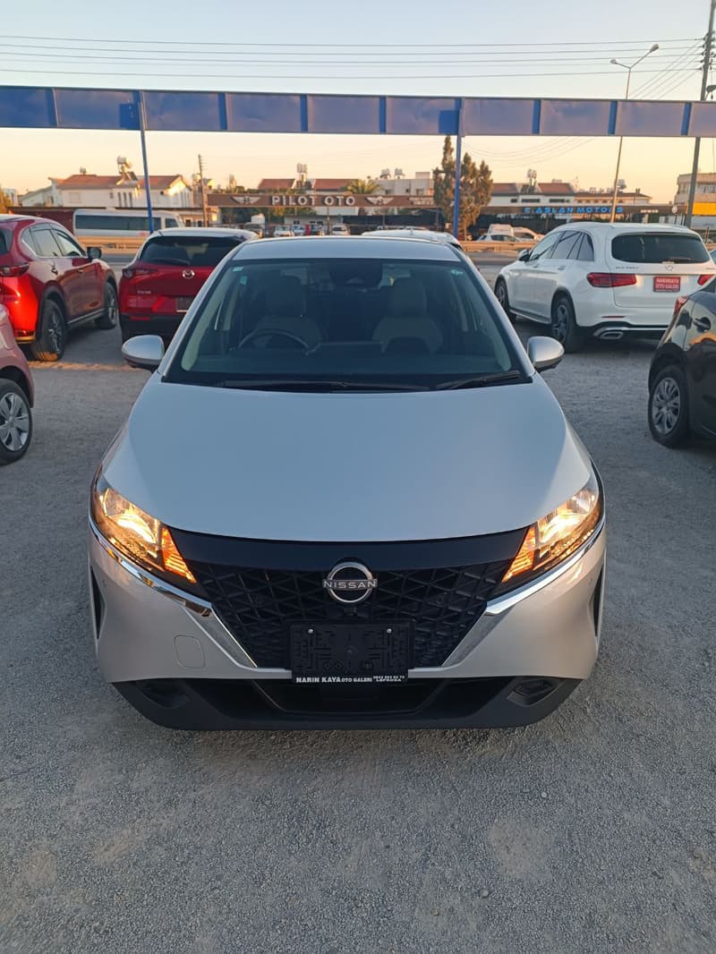 Nissan Note — 1/8