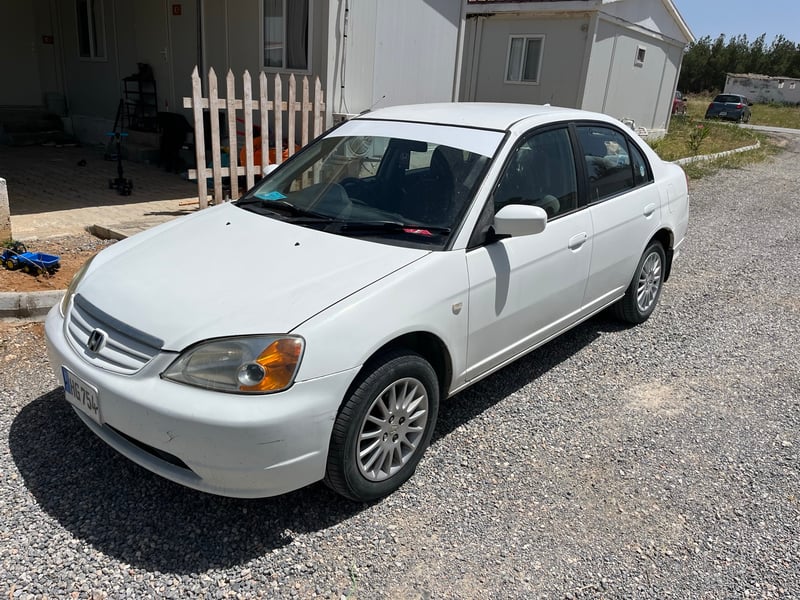 Honda Civic — 1/3