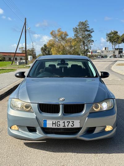 BMW 320i — 4