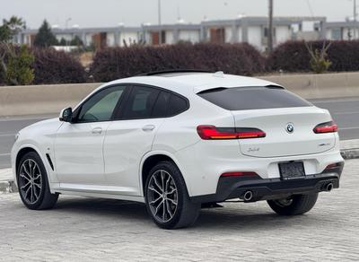 BMW X4 — 4