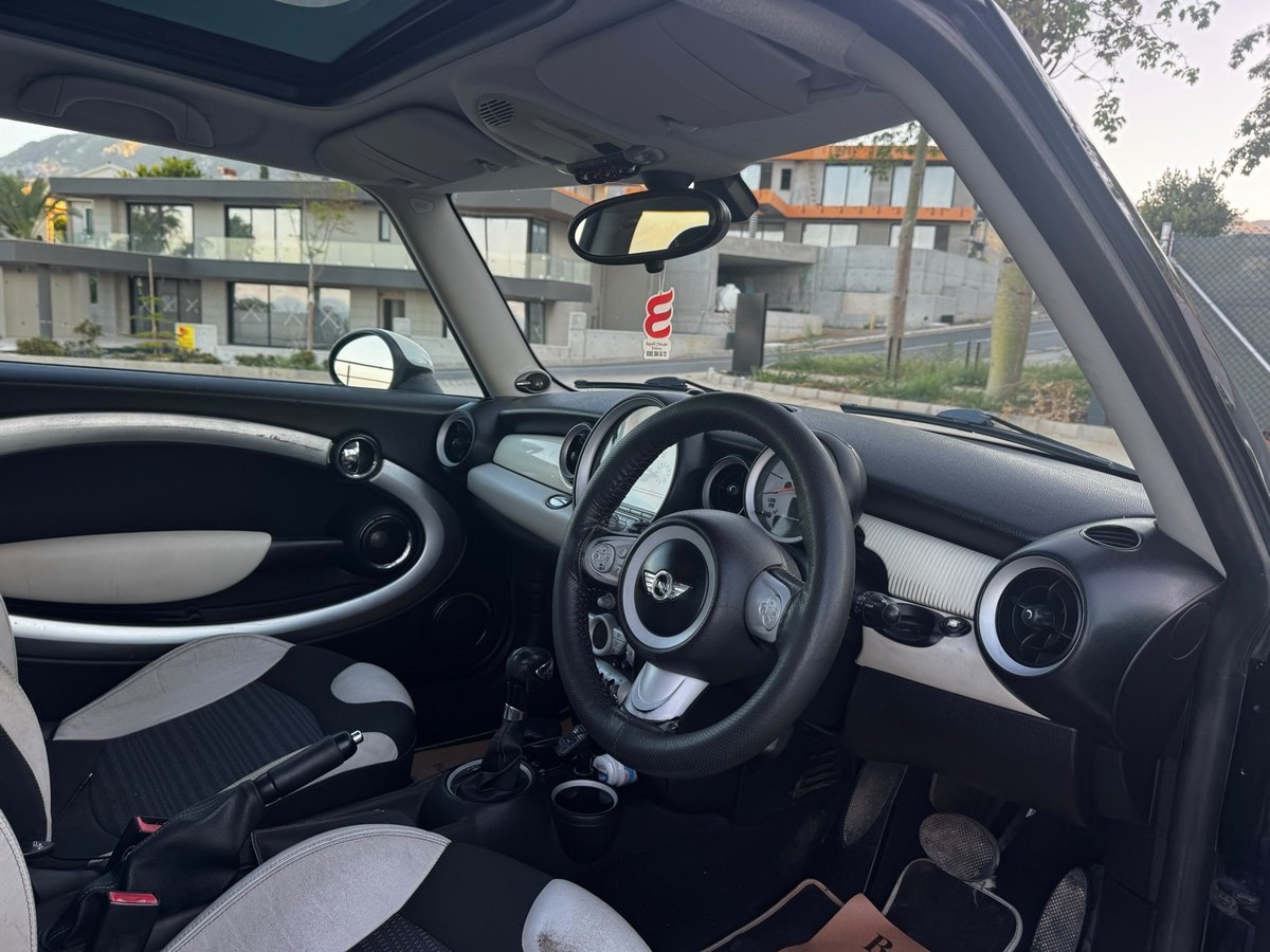 2009 Mini Cooper 5