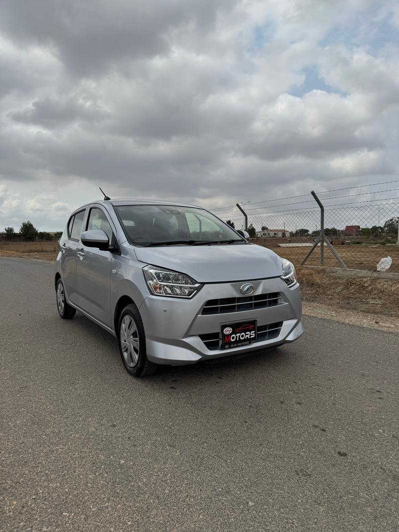 Daihatsu Mira — 1/10