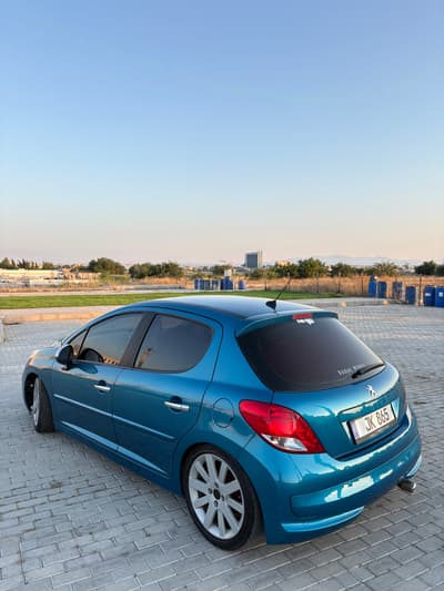 Peugeot 207 — 5