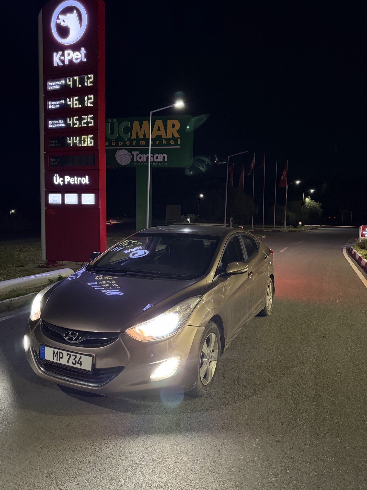 2013 Hyundai Elantra Benzin Otomatik Girne İlan görseli - GalerimPlus