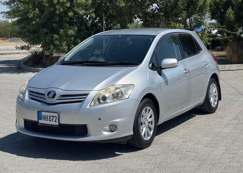 Toyota Auris — 1