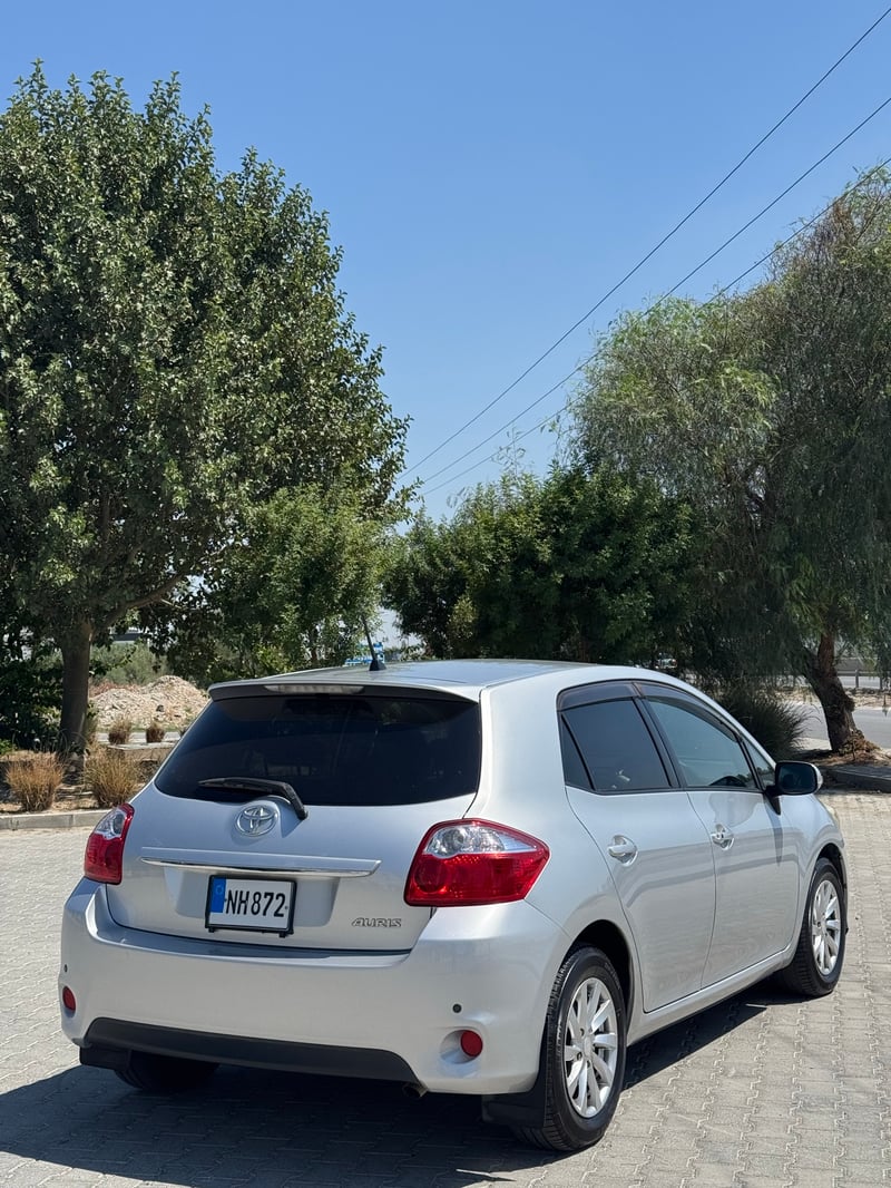 Toyota Auris — 3