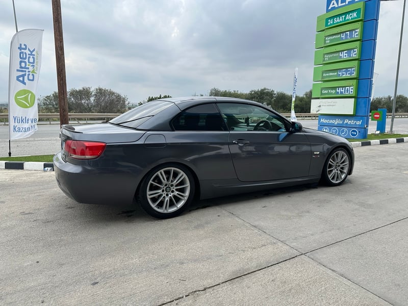 BMW 320i — 6