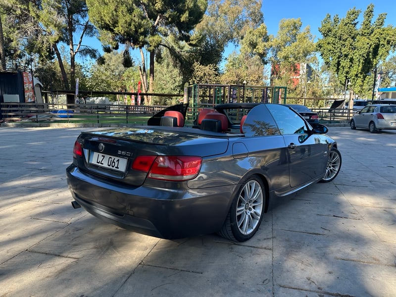 BMW 320i — 9