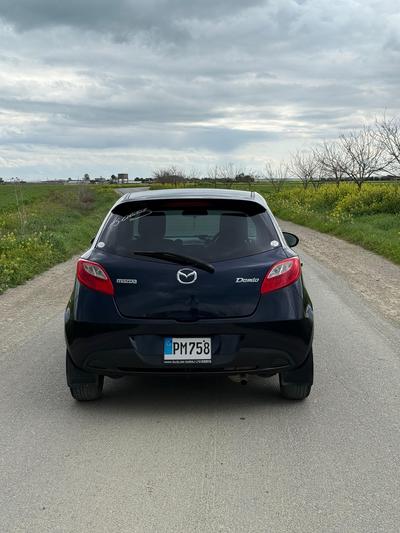 Mazda Demio — 5