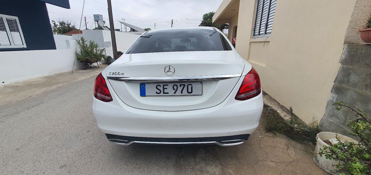 2017 Mercedes-Benz C 200d 6