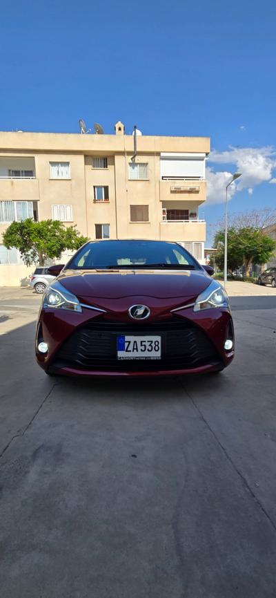Toyota Vitz — 1