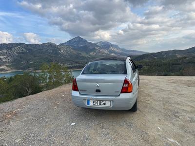 Renault Clio — 7