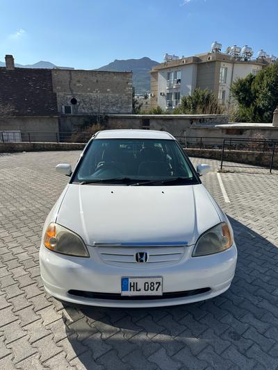 Honda Civic — 4
