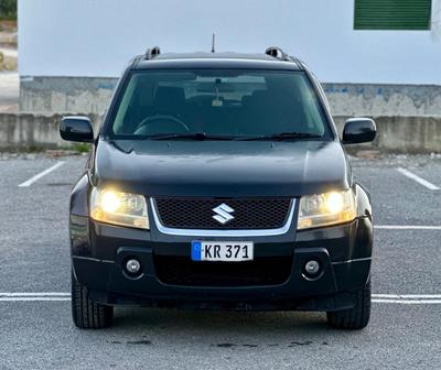 Suzuki Escudo — 2