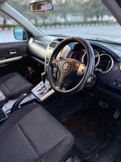 Suzuki Escudo — 8