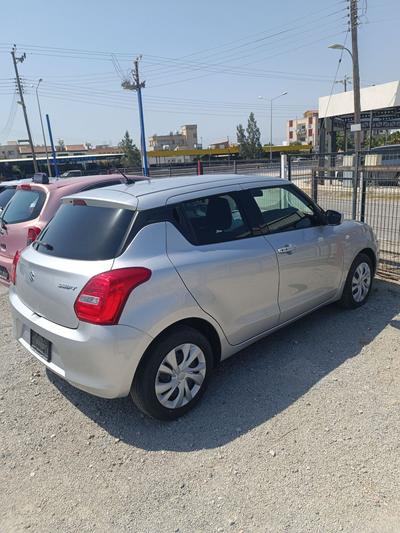 Suzuki Swift — 6