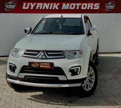 Mitsubishi L200 — 2