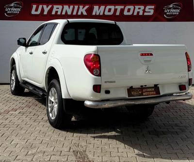 Mitsubishi L200 — 4