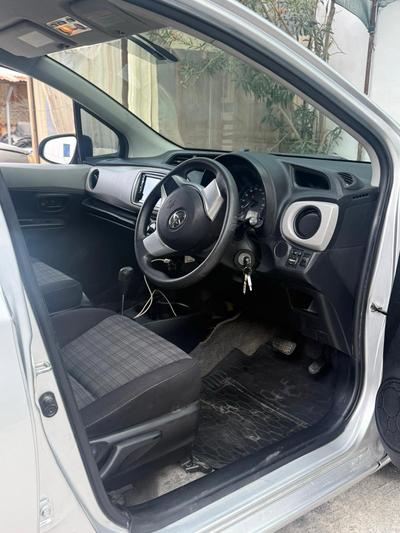 Toyota Vitz — 7