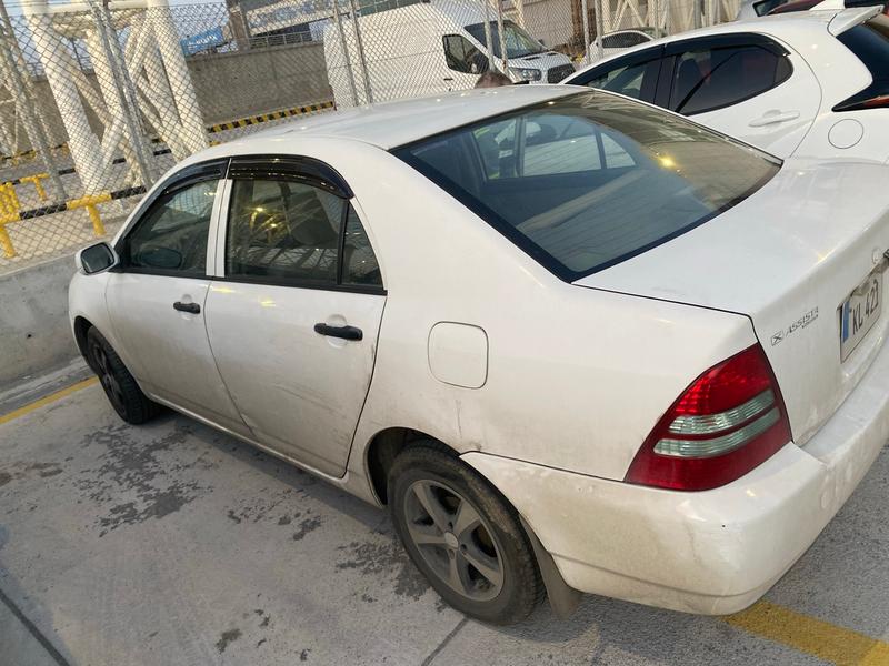 Toyota Corolla — 1/4