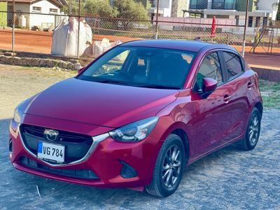 Mazda Demio — 6