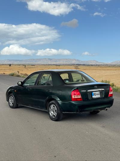 Mazda Familia — 2