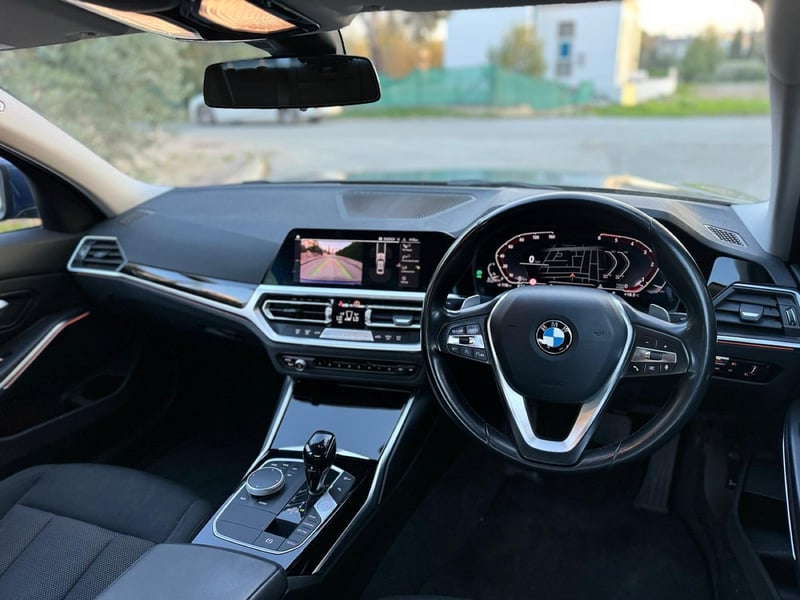 BMW 320d — 2