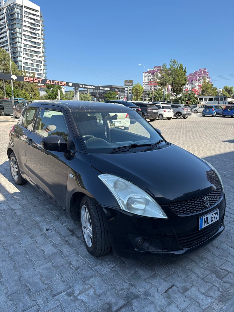 Suzuki Swift — 3