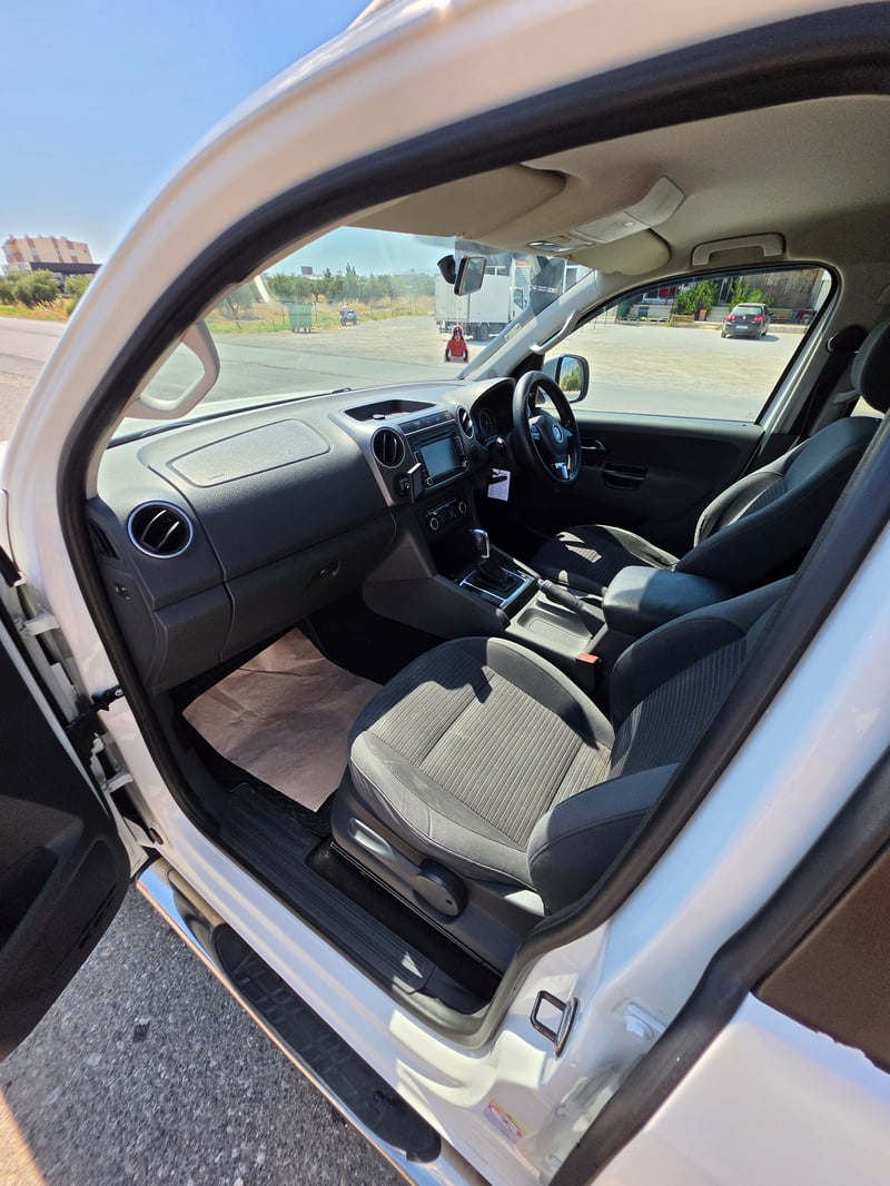 Volkswagen Amarok — 10