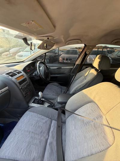 Peugeot 407 — 5