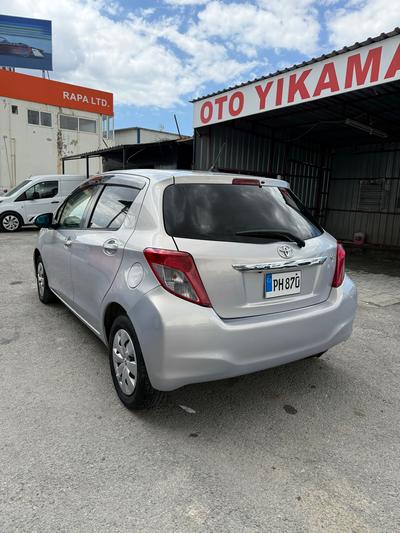 Toyota Vitz — 4