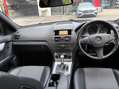 Mercedes-Benz C 180 — 6