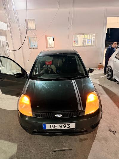 Ford Fiesta — 3