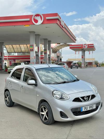 Nissan March — 2
