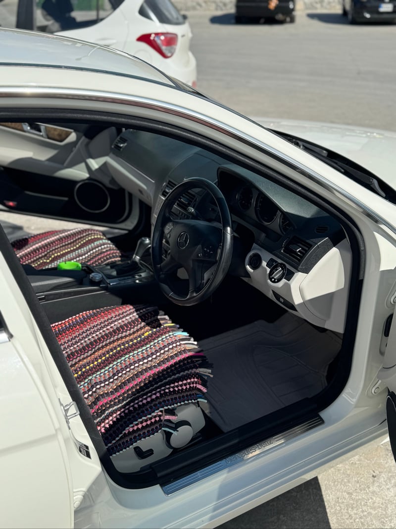 Mercedes-Benz C 230 — 9
