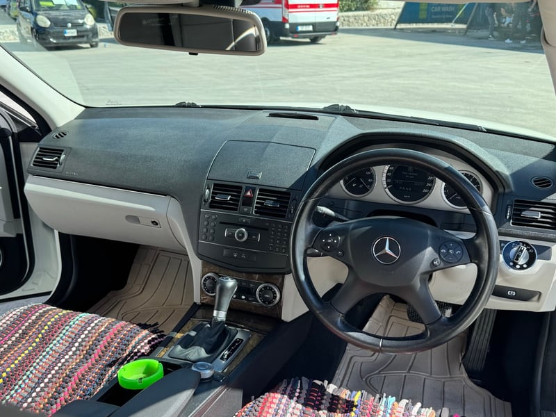 Mercedes-Benz C 230 — 7