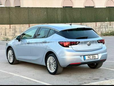 Opel Astra — 4