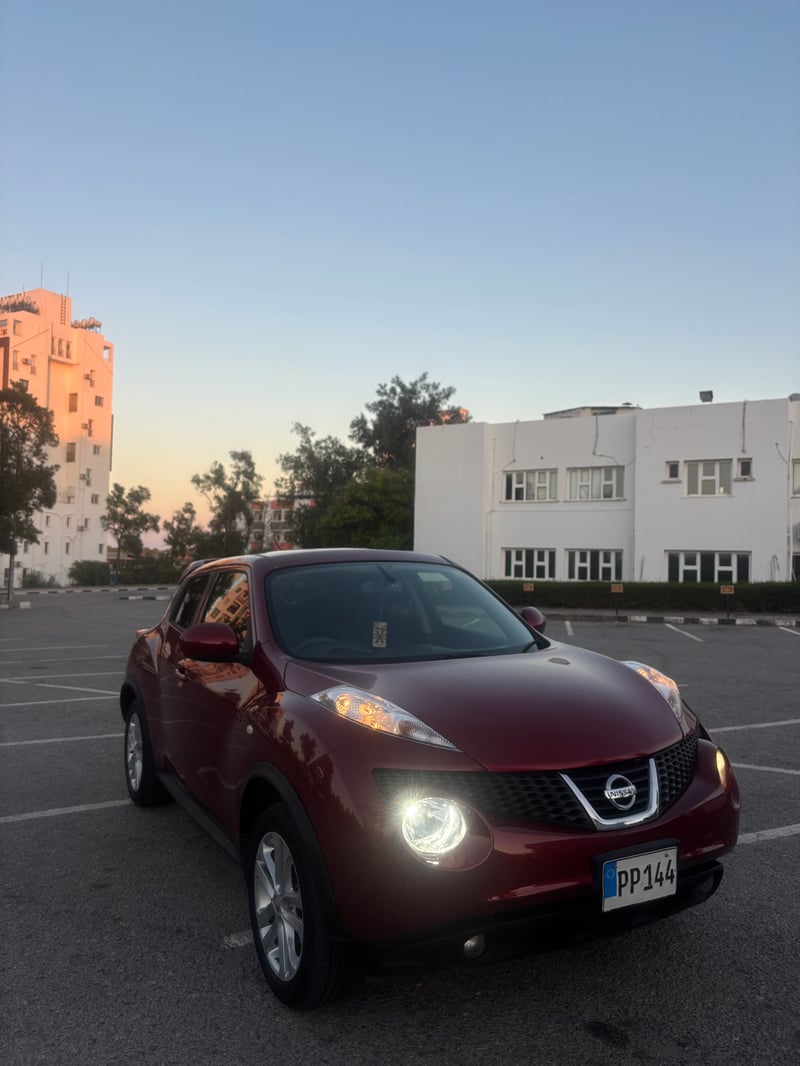 Nissan Juke — 2