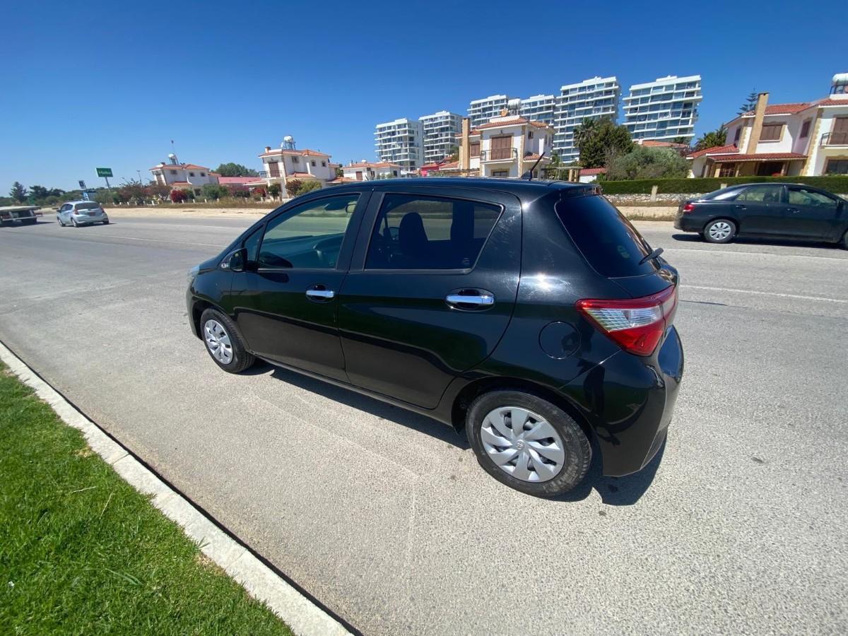 2019 Toyota Vitz 6