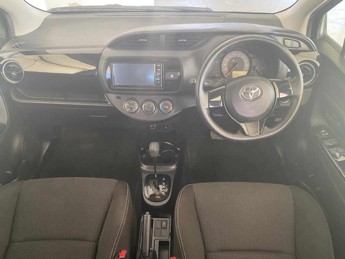 2019 Toyota Vitz 9