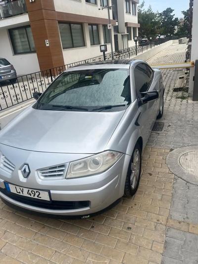 Renault Megane — 1