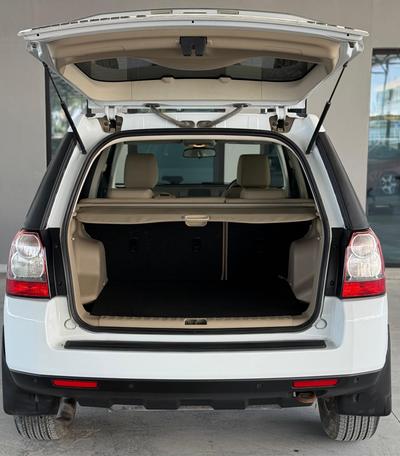 Land Rover Freelander — 10