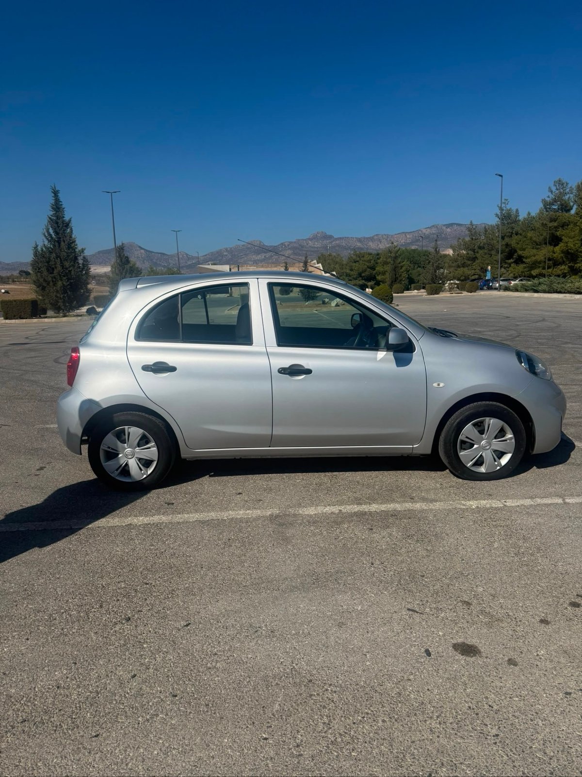 2020 Nissan March 3