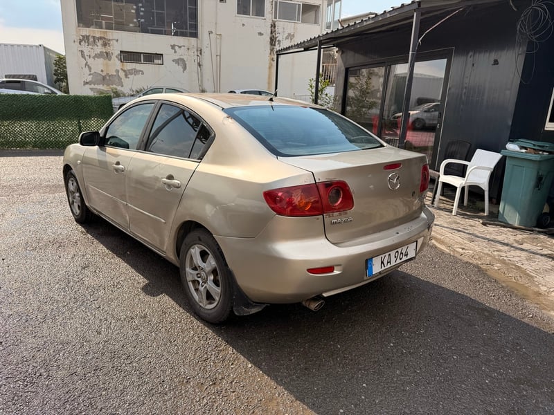 Mazda 3 — 5