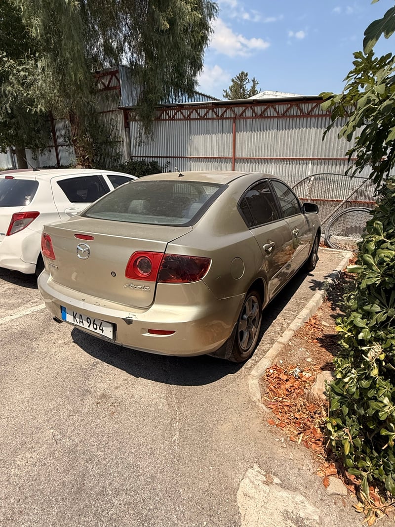 Mazda 3 — 9