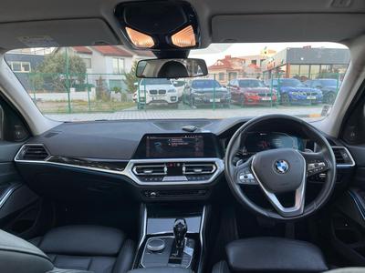 BMW 330e — 8
