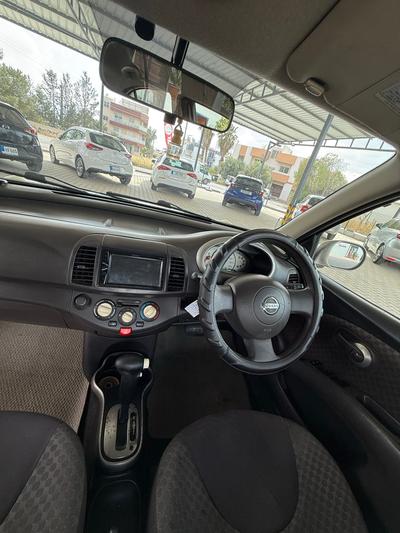 Nissan March — 6