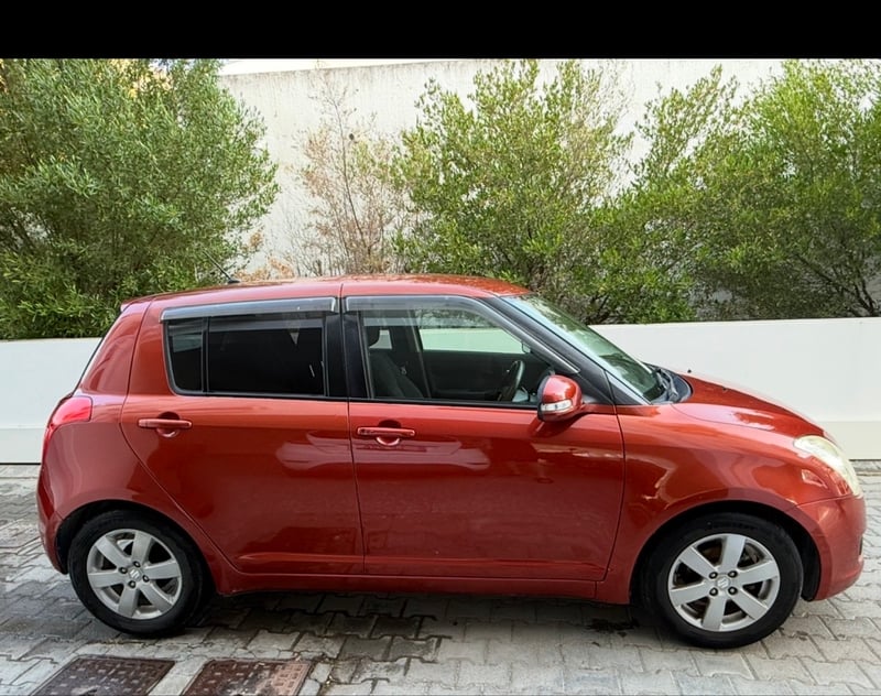 Suzuki Swift — 2